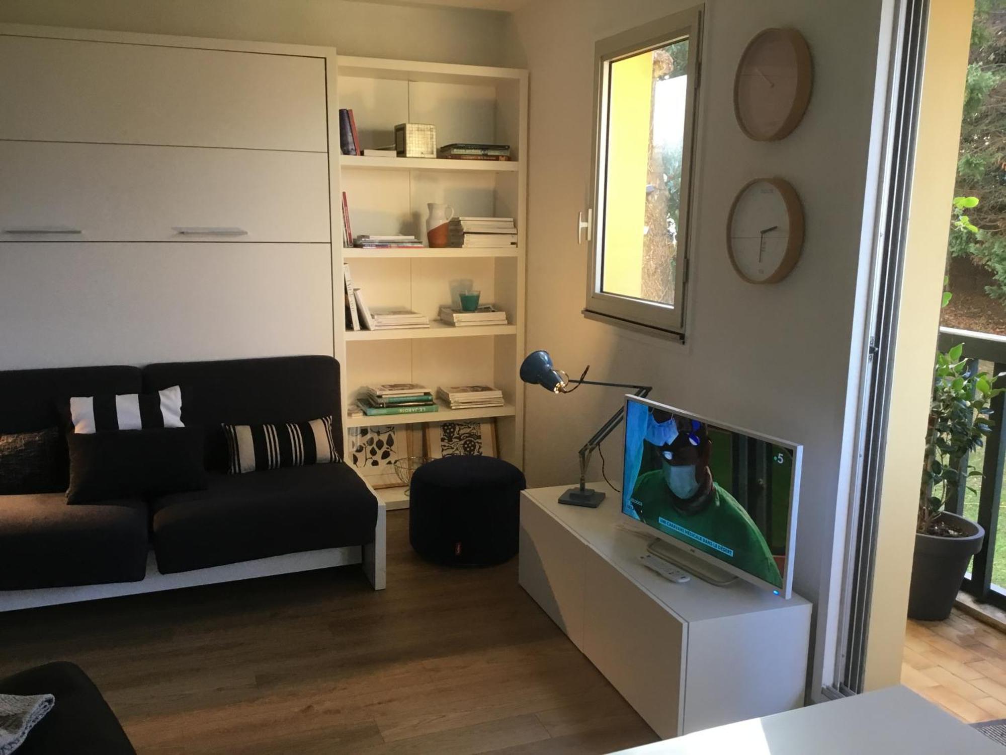Au Balcon Fleuri Anglet Exterior foto