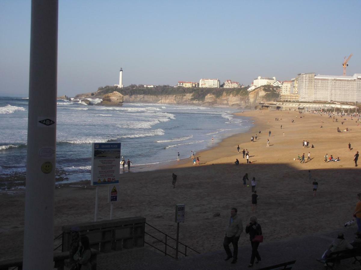Au Balcon Fleuri Anglet Exterior foto